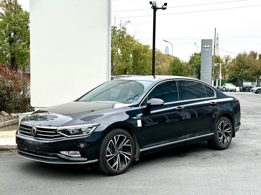 Volkswagen Magotan 2022