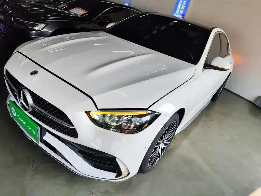 Mercedes-Benz C-Class 2023