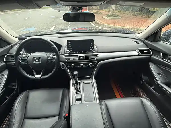 Honda Inspire 2019