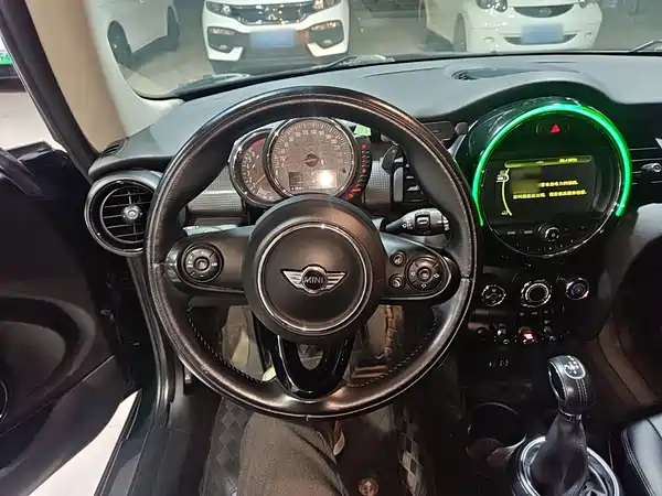 MINI 2016