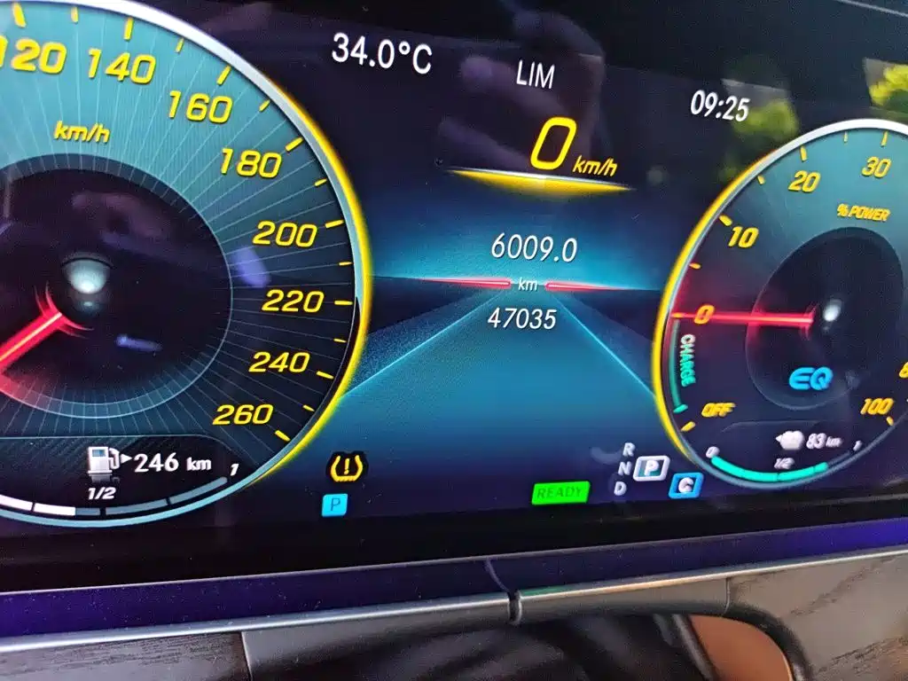Mercedes-Benz E-Class New Energy 2022 — фото 13