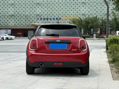 MINI MINI 2019