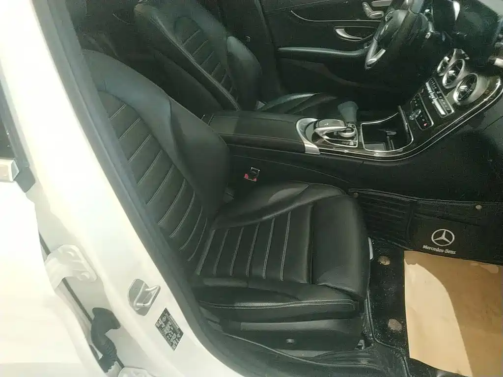 Mercedes-Benz C-Class 2016 — фото 20