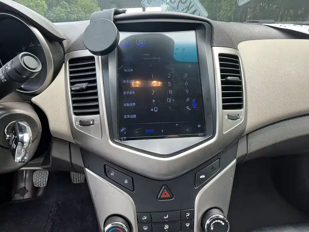 Chevrolet Cruze 2015 — фото 14