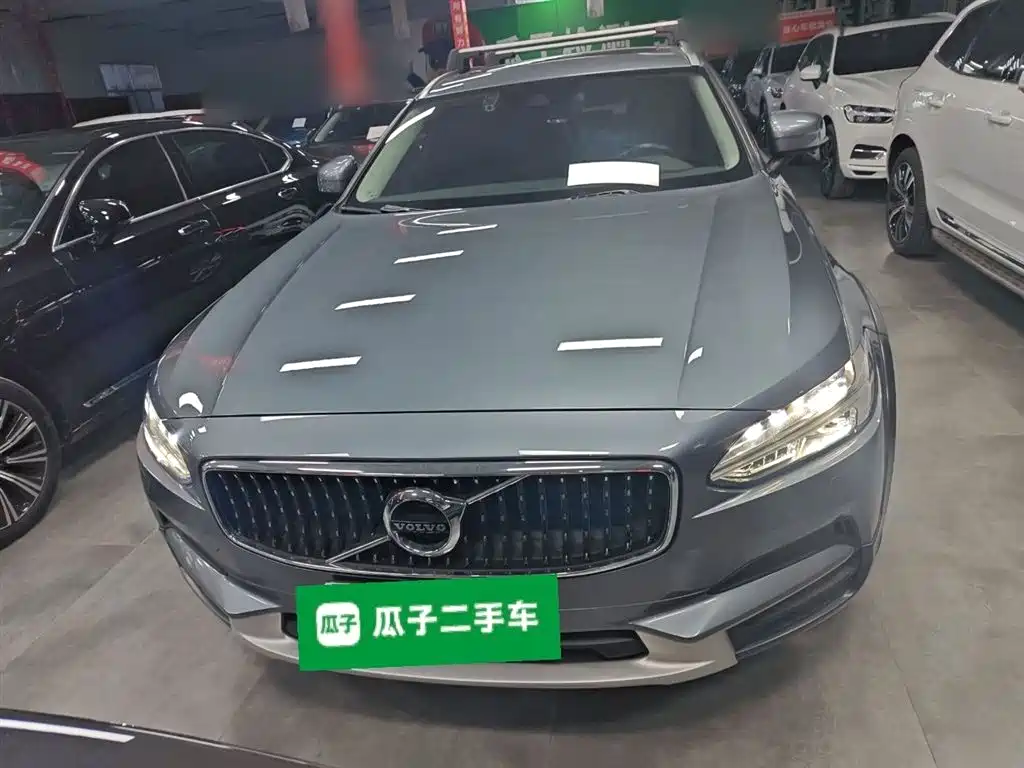 Volvo V90 2018 — фото 19