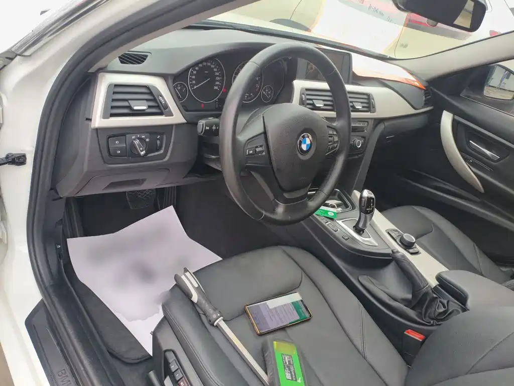 BMW 3 Series 2015