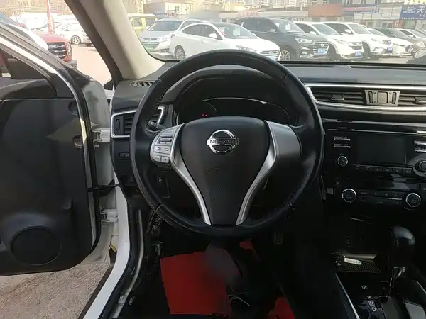 Nissan X-Trail 2016
