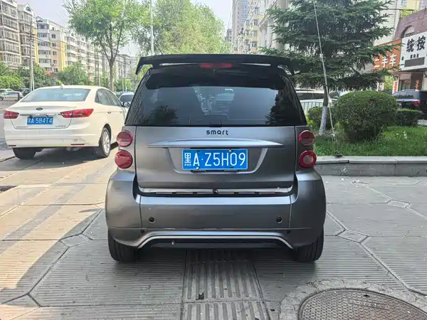 smart fortwo 2012
