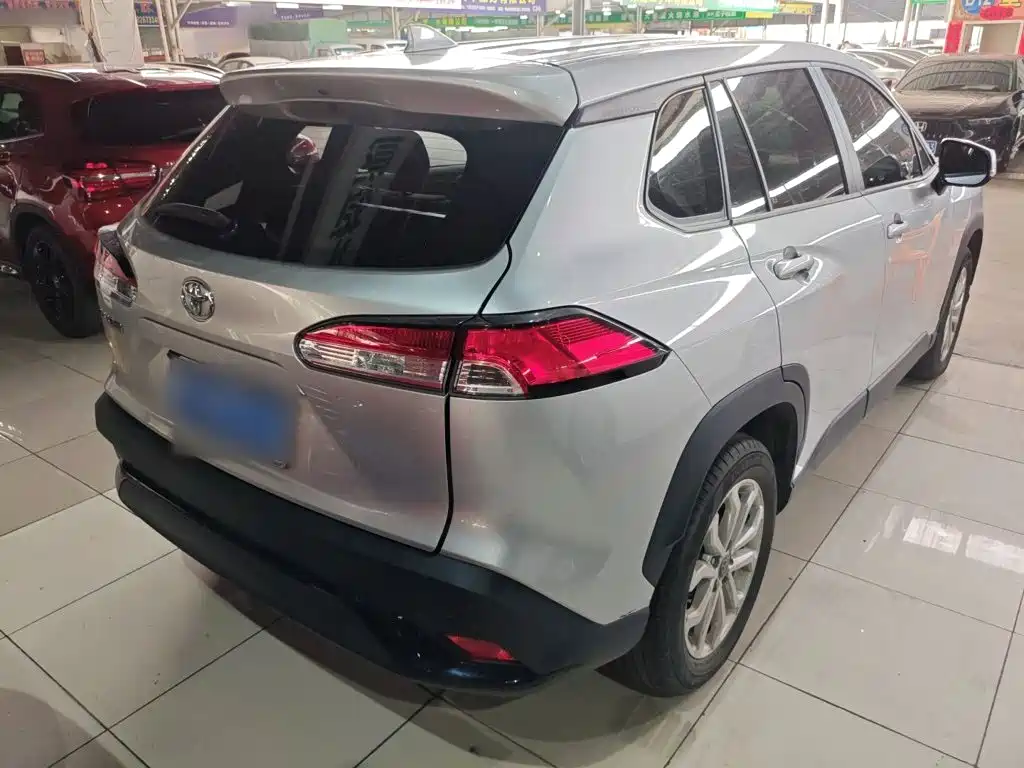 Toyota Frontlander 2023