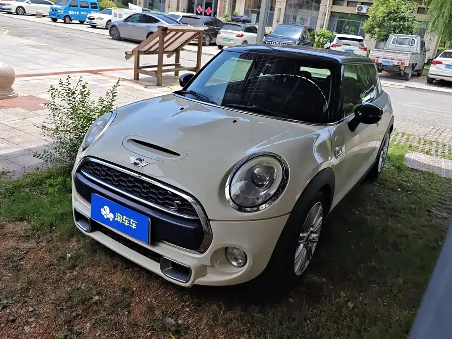MINI MINI 2014