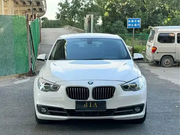 BMW 5 Series GT 2016
