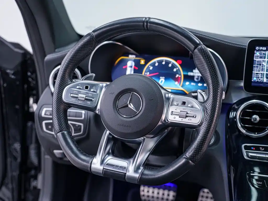 Mercedes-Benz C-Class AMG 2021 — фото 13