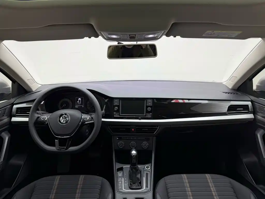 Volkswagen Lavida 2019 — фото 23