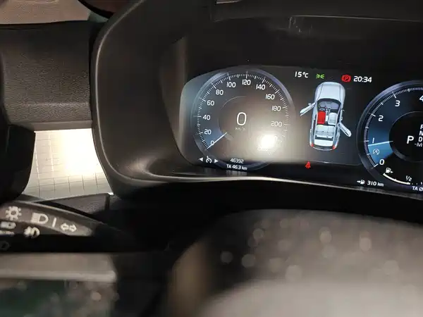 Volvo XC40 2021