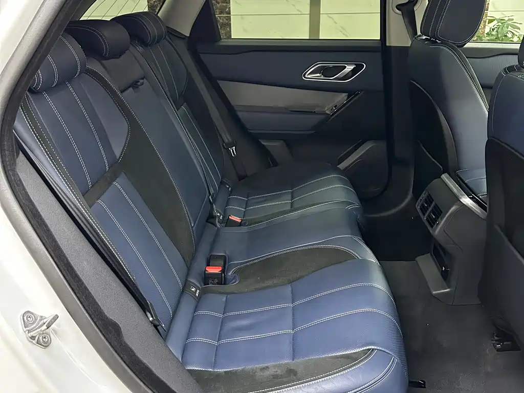 Land Rover Velar 2018 — фото 13
