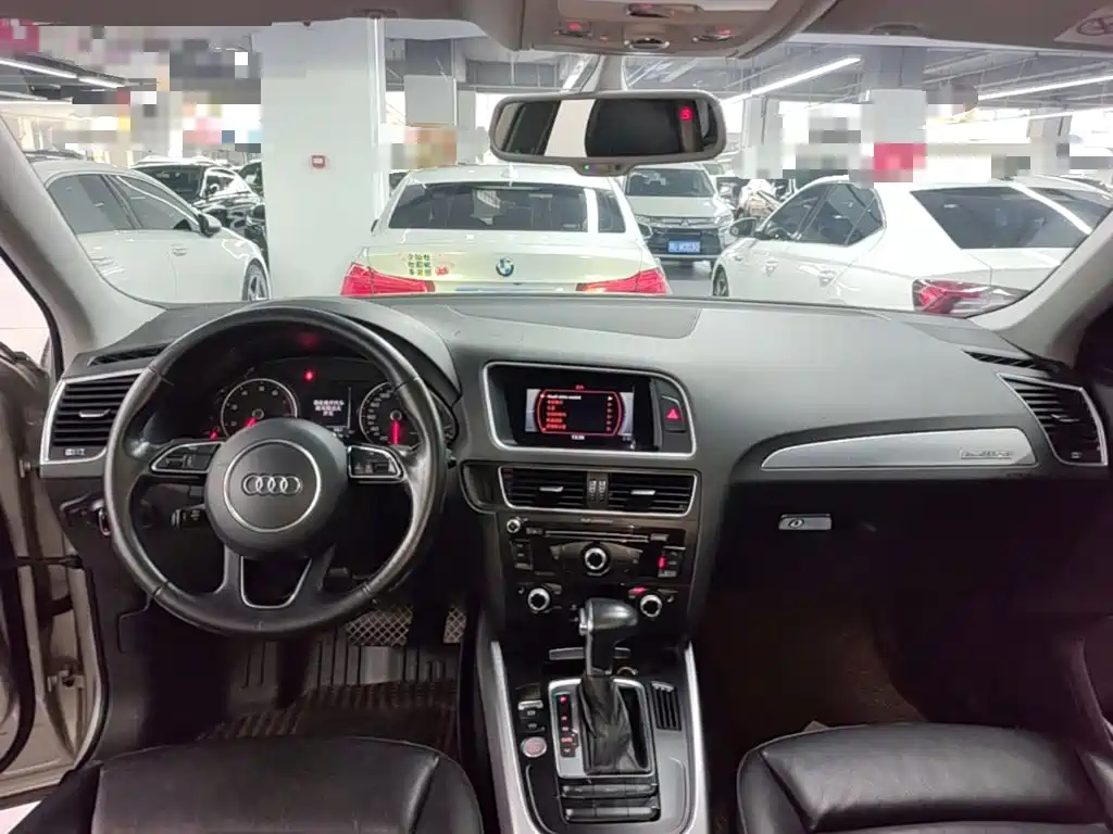 Audi Q5 2017 — фото 16