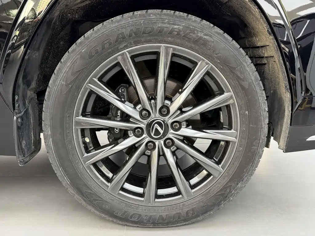 Lexus LX 2024 — фото 23