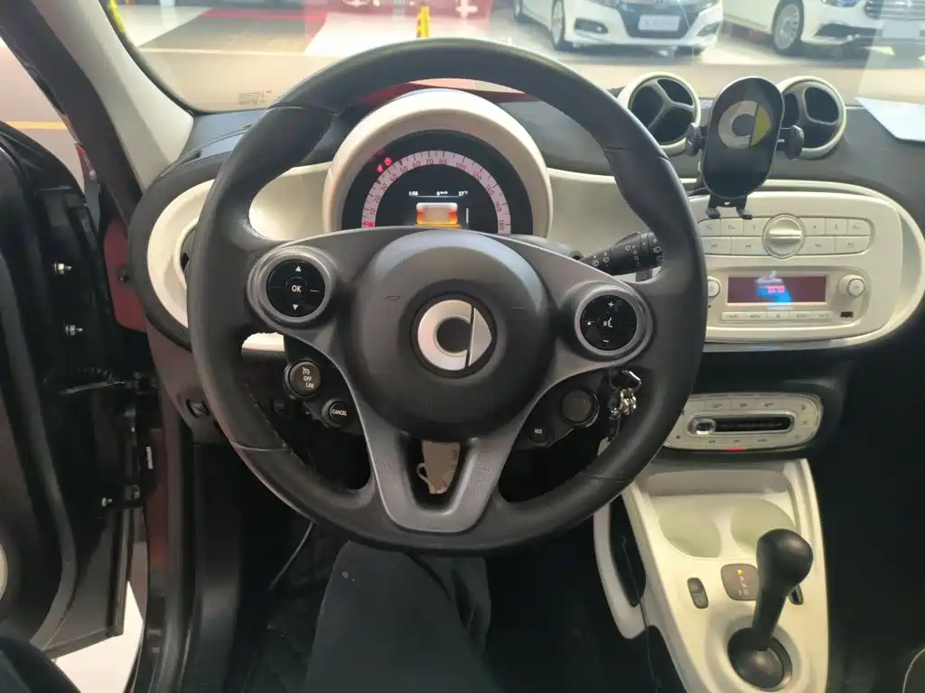 smart forfour 2017 — фото 7