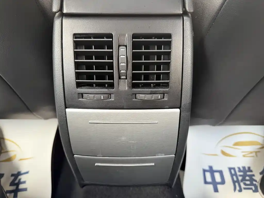 Skoda Octavia 2013 — фото 25