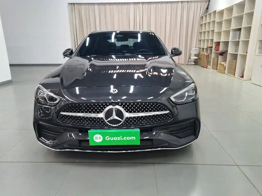 Mercedes-Benz C-Class 2023