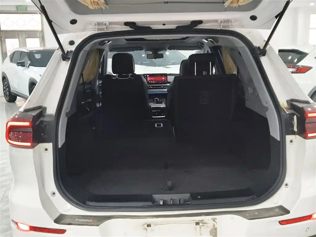 Chery Tiggo 8 2022 — фото 15
