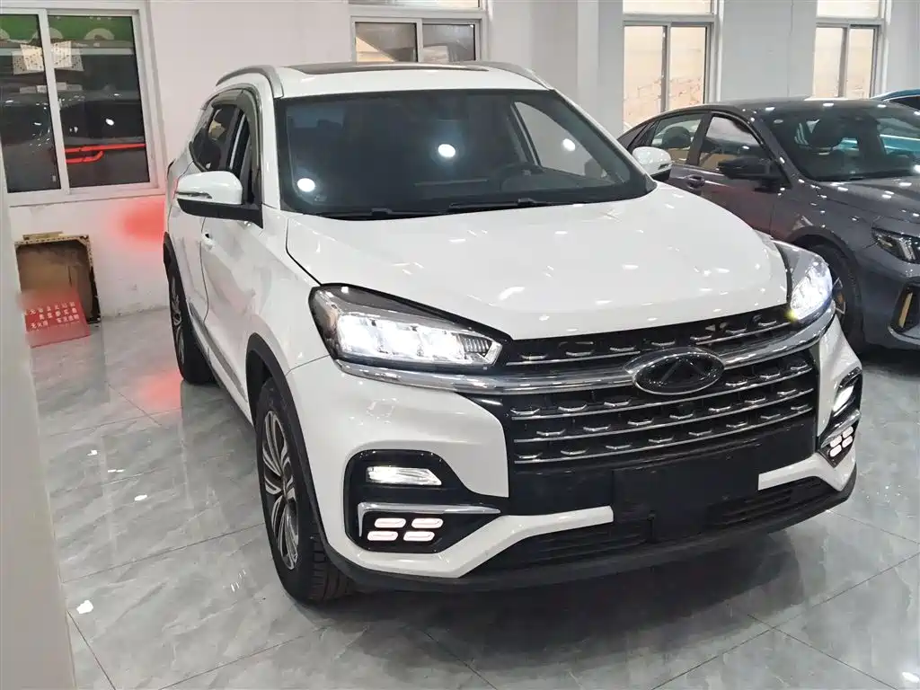 Chery Tiggo 8 2022 — фото 22