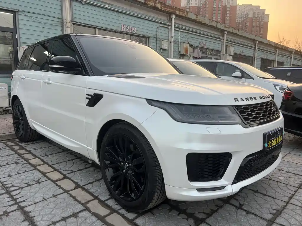 Land Rover Sport 2017 — фото 1
