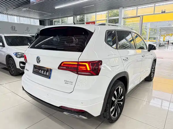 Volkswagen Tharu 2020