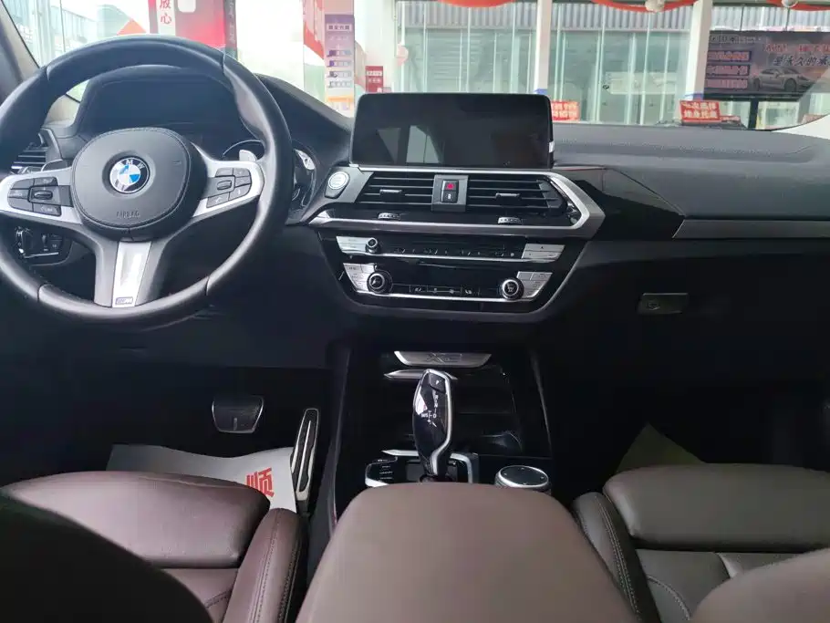 BMW X3 2019 — фото 12