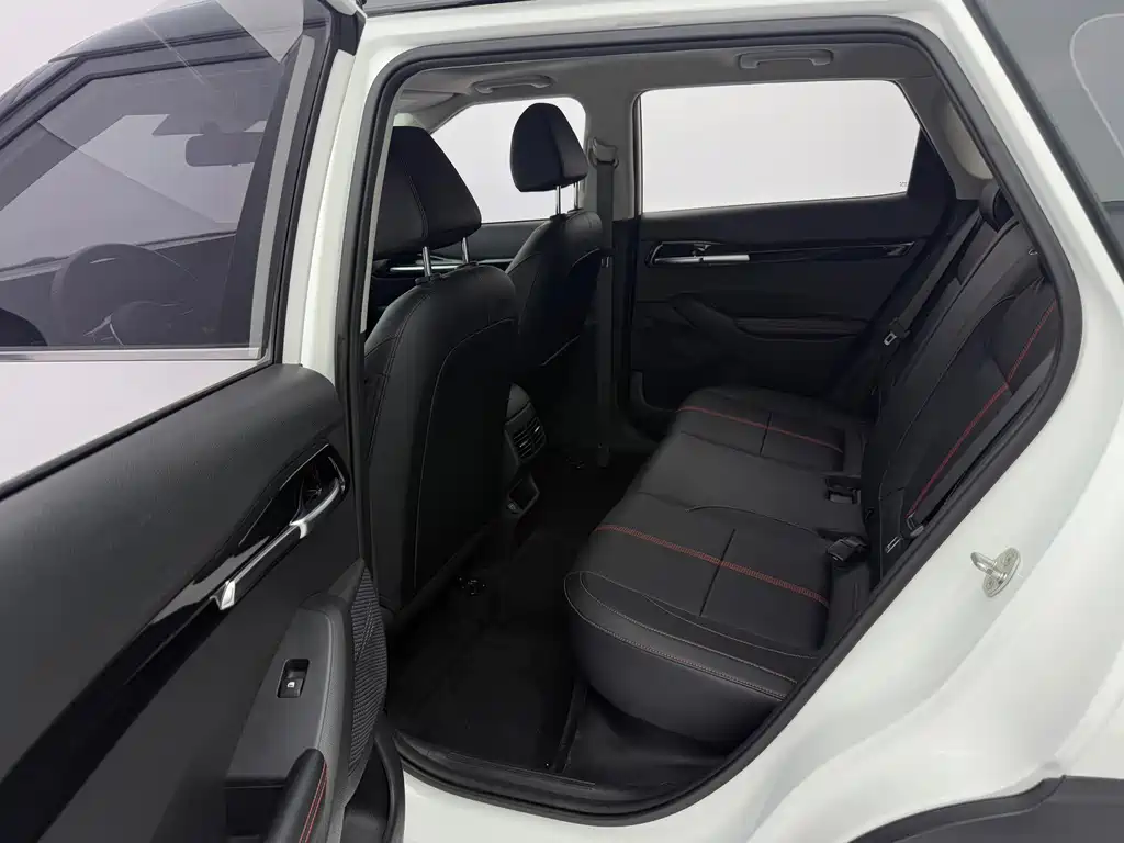 Kia KX3 2021 — фото 14