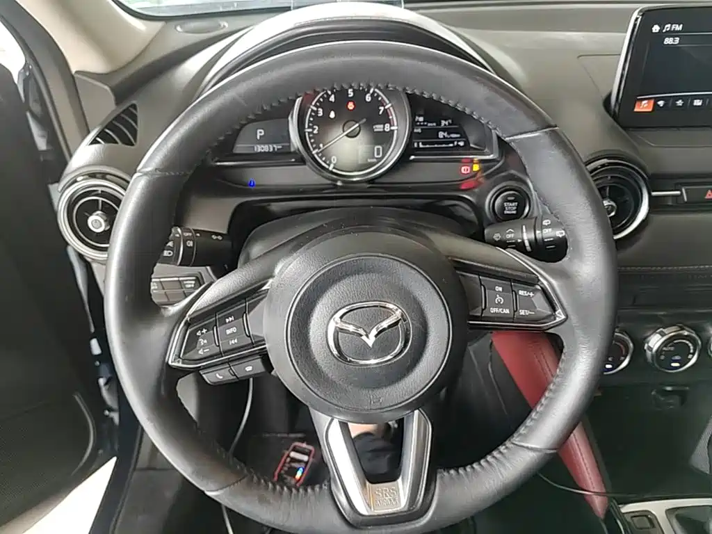 Mazda CX-3 2018 — фото 11