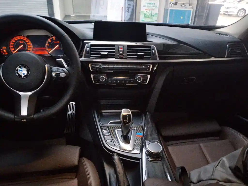 BMW 3 Series 2019