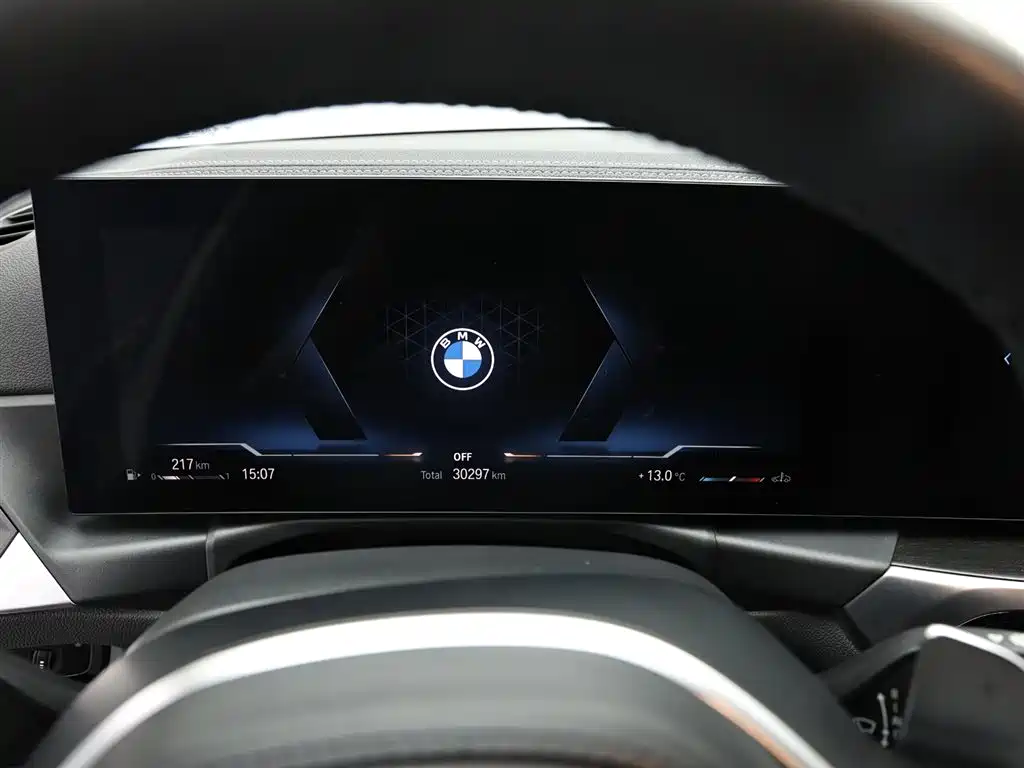 BMW 3 Series 2022 — фото 11