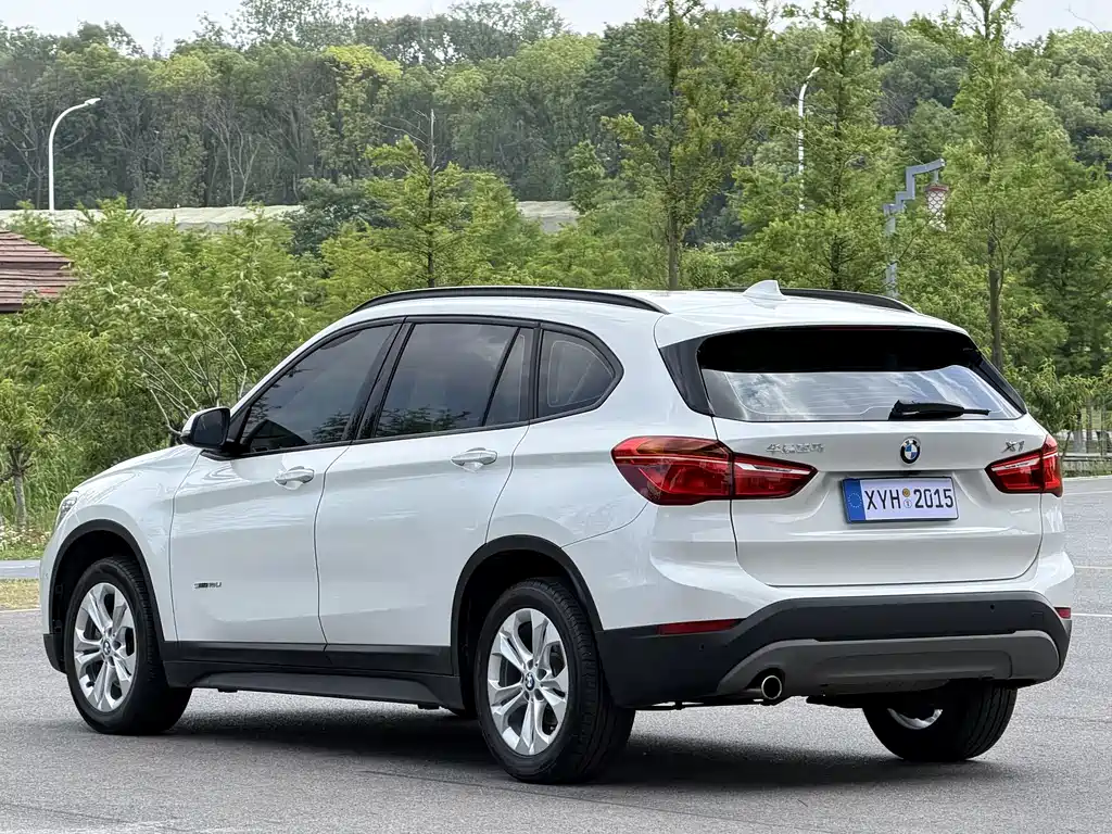 BMW X1 2016 — фото 19