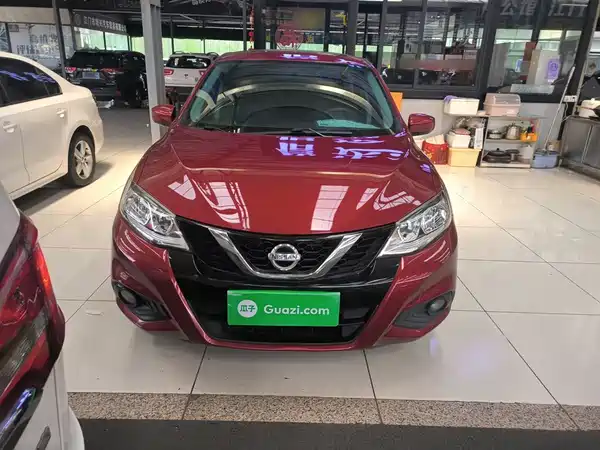 Nissan Tiida 2020