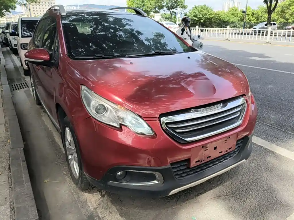 Peugeot 2008 2015