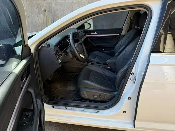 Volkswagen Lavida 2024