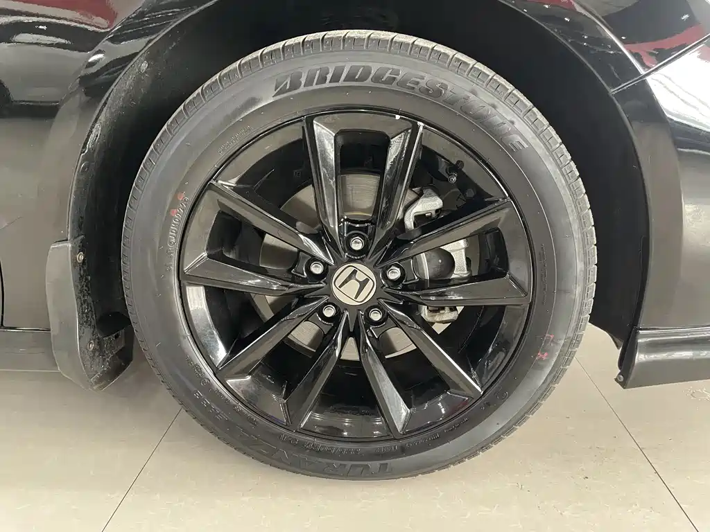 Honda Accord 2022 — фото 16