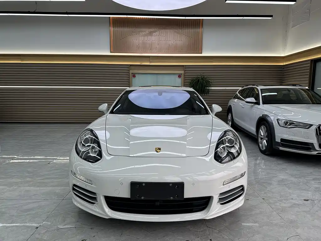 Porsche Panamera 2015 — фото 2