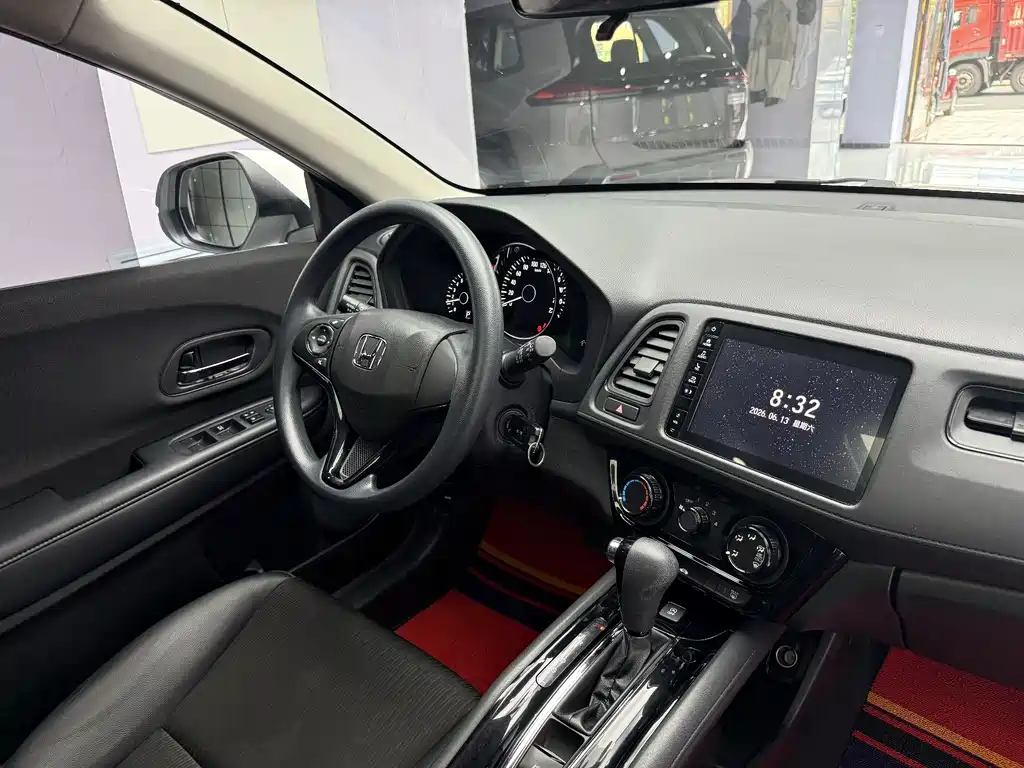 Honda Vezel 2022 — фото 18