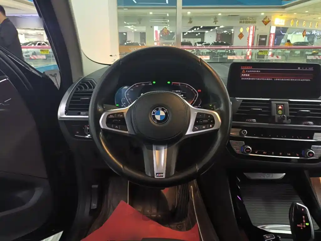 BMW X3 2021 — фото 11