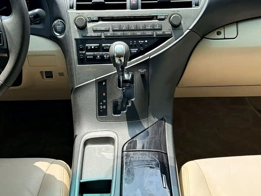 Lexus RX Classic 2012 — фото 13