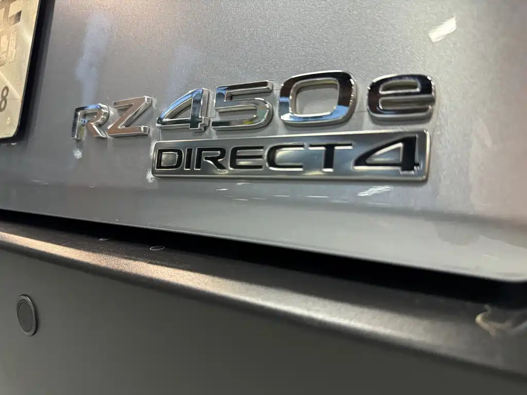 Lexus RZ 2023 — фото 14