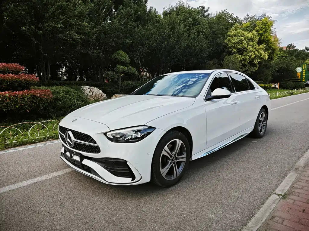 Mercedes-Benz C-Class 2022 — фото 1
