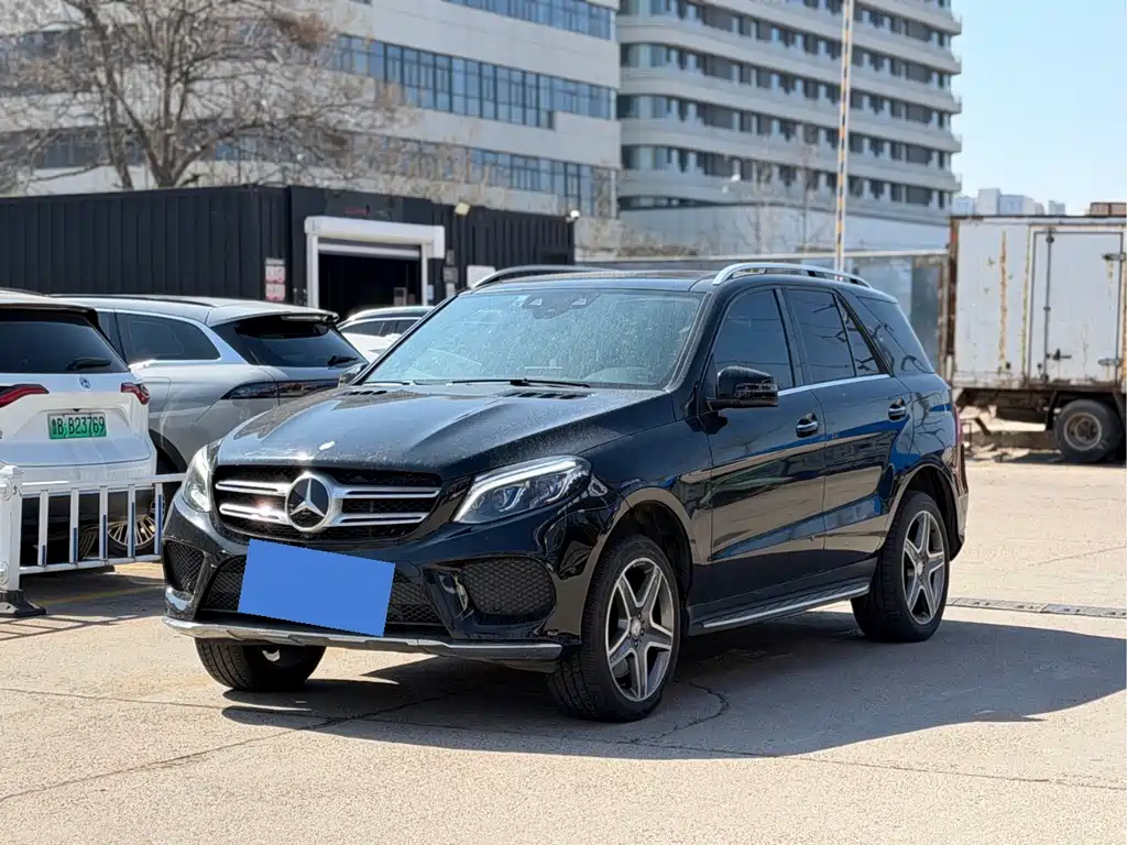 Mercedes-Benz GLE New Energy 2018 — фото 1