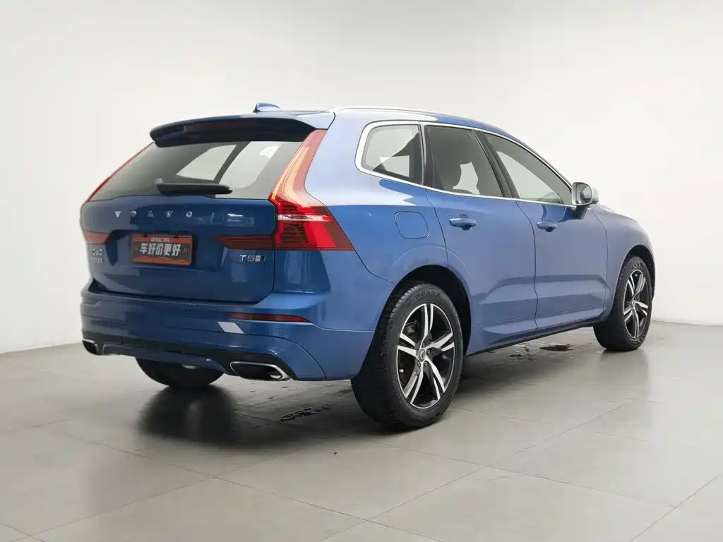 Volvo XC60 2018 — фото 2