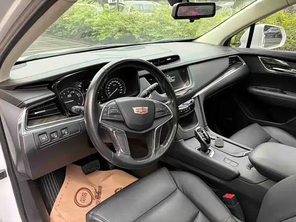 Cadillac XT5 2018