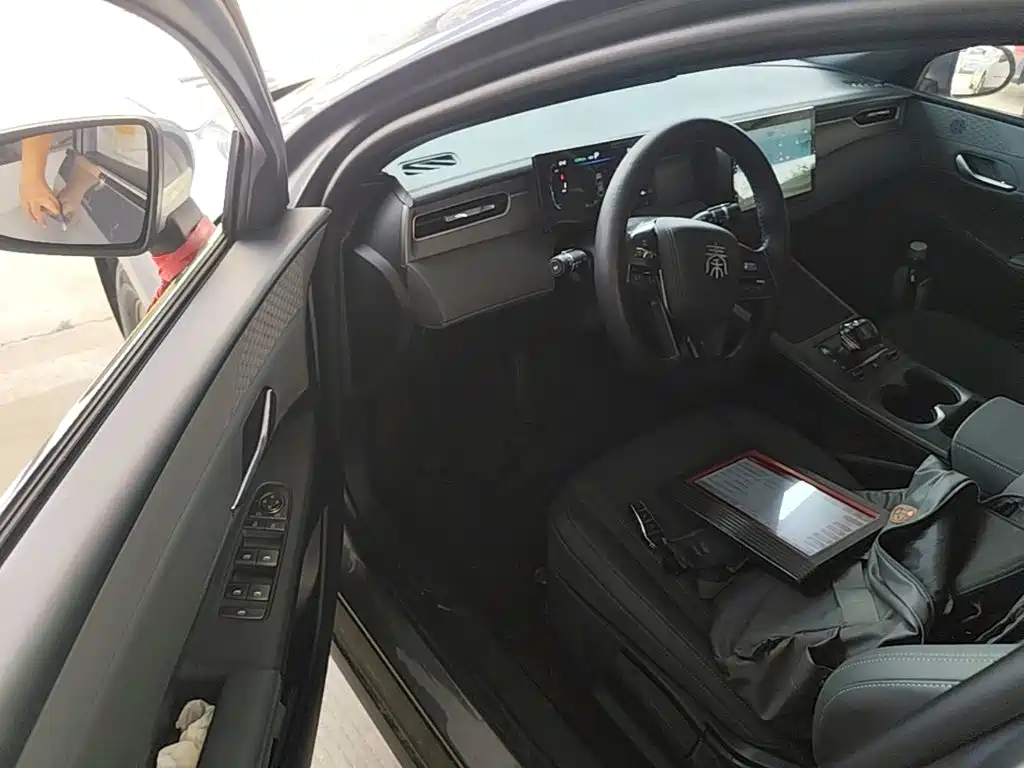 BYD Qin PLUS 2025 — фото 16