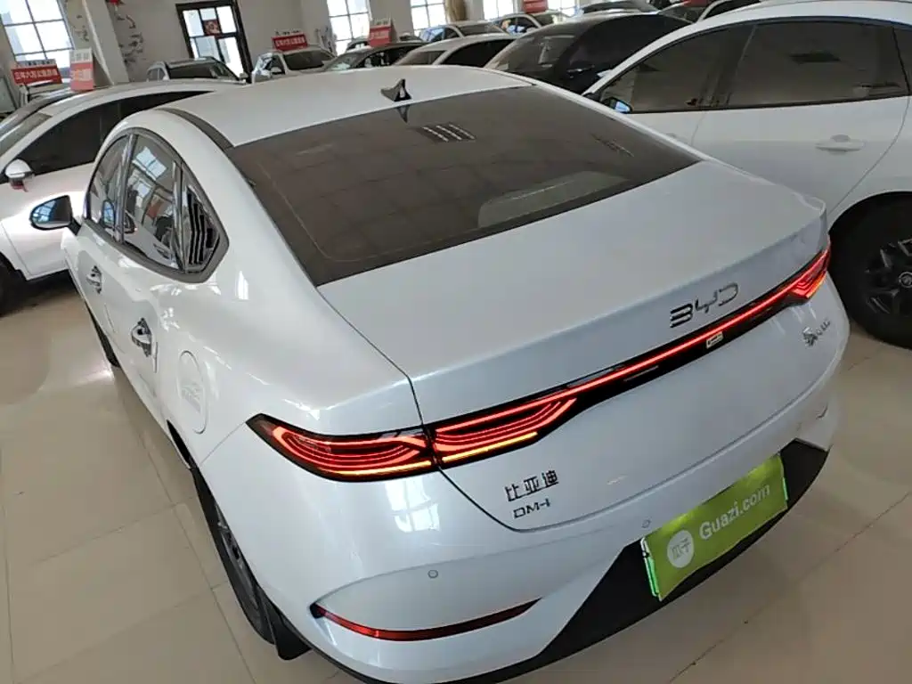 BYD Qin PLUS 2025 — фото 23