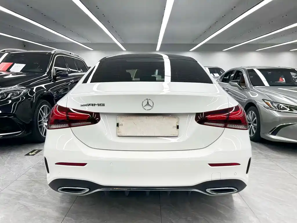 Mercedes-Benz A-Class 2019 — фото 5
